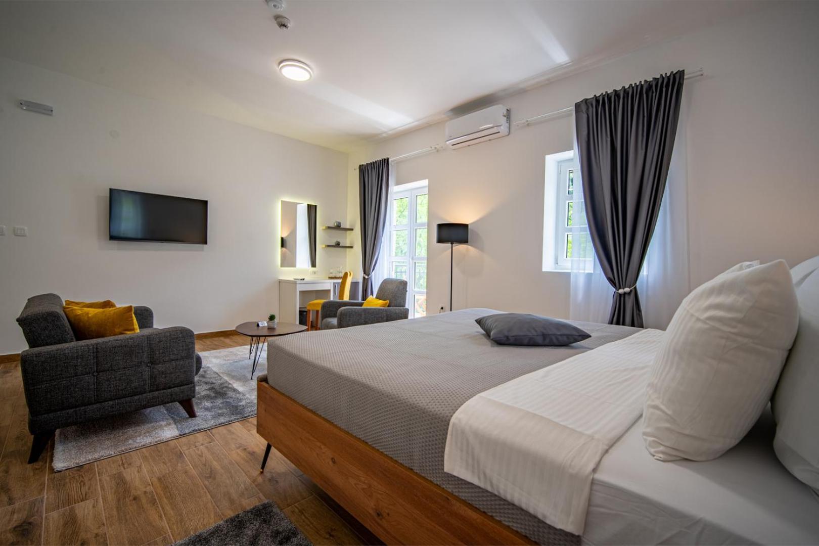 Skala Luxury Rooms Cetinje Exterior foto